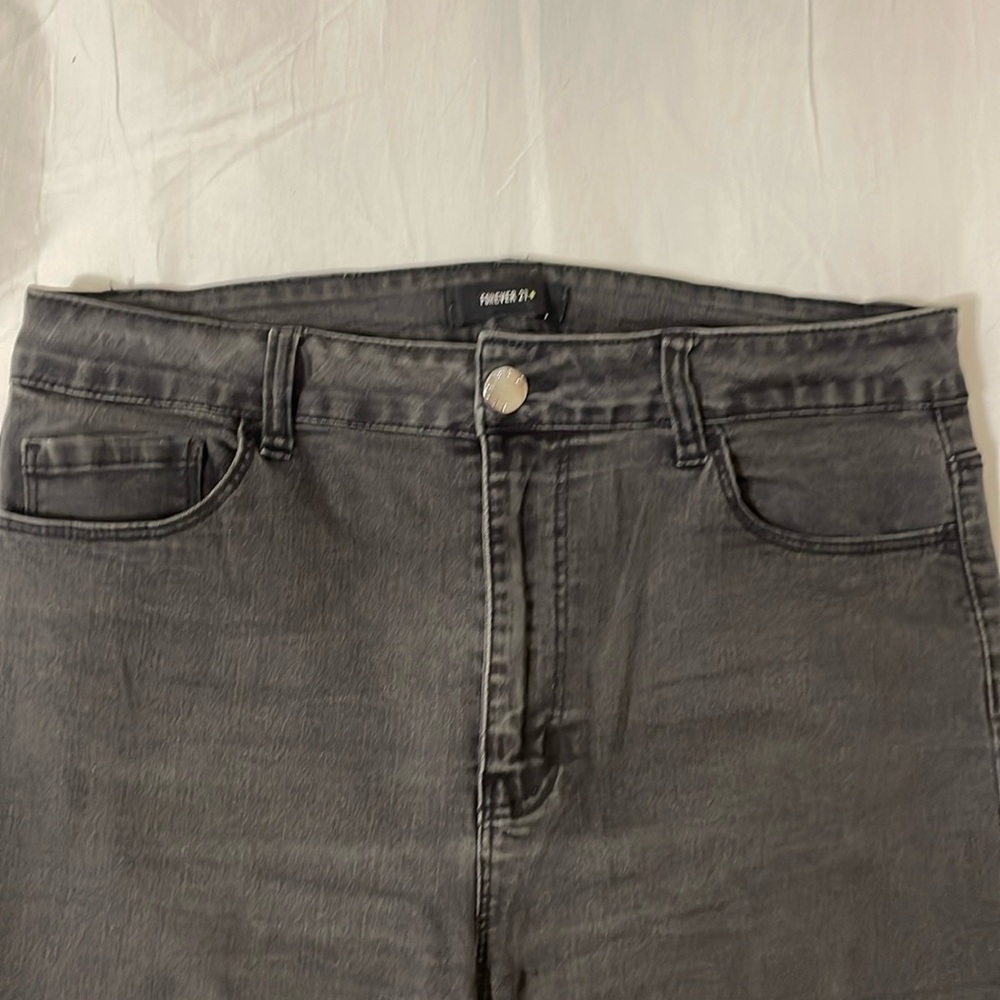 Forever 21 black jeans size 14 stretch
